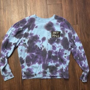 Tie-Dye Sweatshirt with 'Hey Y'all' Patch